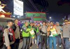 Polsek-Krian-Gelar-Patroli-Malam-dan-Berbagi-Beras-untuk-Ojol